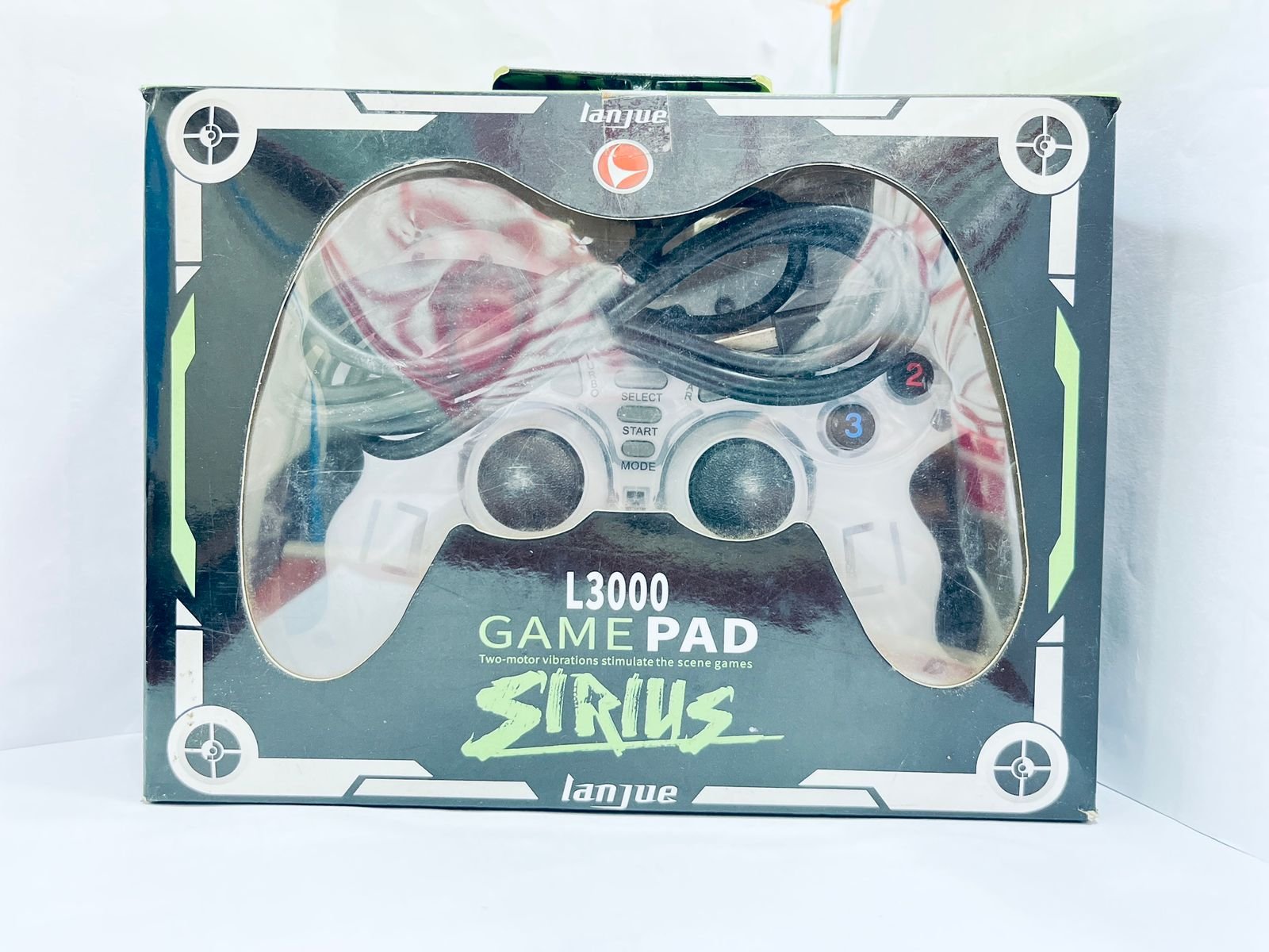 LANJUE L3000 Sirius USB Joystick Gamepad Controller For PC and Laptop